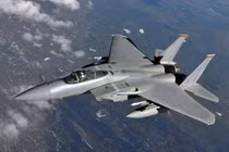 Lý giải vụ F-15C xả hết tên lửa giá 4,5 triệu USD xuống biến 