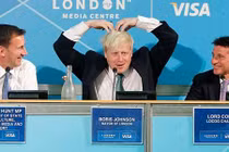 Những cử chỉ tức cười của Ngoại trưởng Anh Boris Johnson