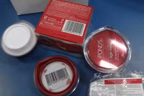 Bôi kem POND'S bị mẩn ngứa: Unilever, Big C đá bóng trách nhiệm