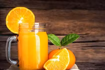 Nước cam cực tốt nhưng tuyệt đối không uống vào 4 thời điểm này 
