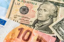 Tỷ giá ngoại tệ ngày 25/3: USD tăng vọt