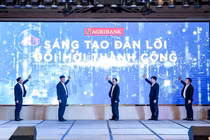 Tiên phong đổi mới sáng tạo, ứng dụng công nghệ và chuyển đổi số