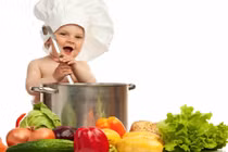Có cần cho mắm, muối vào cháo, bột của trẻ dưới 1 tuổi?