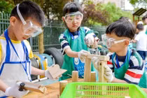 Thanh niên “tâm thần” tấn công trường mẫu giáo Trung Quốc, 54 người bị thương