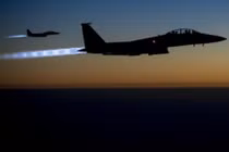 Liên quân Mỹ oanh kích căn cứ quân đội Syria ở Sweida?