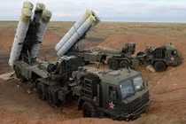 Trung Quốc nhận đơn vị tên lửa S-400 đầu tiên từ Nga