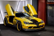 Mercedes SLR McLaren độ “siêu dị” của dân chơi Dubai