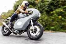 Ducati 1000SS "xuống đời" huyền thoại xe đua 750SS Imola