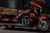 Harley-Davidson Touring 2017 - tiện nghi đi kèm động cơ “khủng“