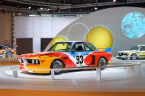Dàn xế BMW sơn nghệ thuật Art Car "độc nhất vô nhị"