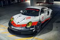 Siêu xe đua Porsche 911 RSR thống trị đường đua 2017