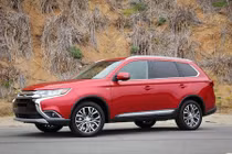 SUV Mitsubishi Outlander 2016 sắp về Việt Nam có gì?