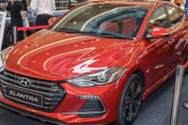 Hyundai Elantra bản thể thao "siêu rẻ" giá 719 triệu