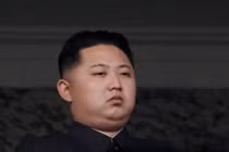Ông Kim Jong Un: biến đảo Ré thành “pháo đài bất khả xâm phạm“