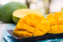 Đây là nguyên nhân nên bỏ tiền mua xoài về ăn 