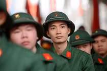 Có được đăng ký thi cả trường công an và quân đội?
