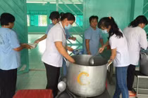Những người đàn bà điên và nỗi đau kép