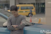 Phát sốt tủ đồ của đại úy Song Joong Ki trong "Hậu duệ mặt trời"