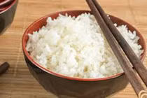 Mẹo hấp cơm nguội ngon như cơm nóng