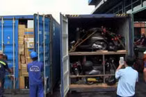Vụ 213 container bốc hơi: Lộ diện chiêu buôn lậu cực khủng