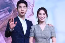 Cha Song Joong Ki nói gì chuyện con trai yêu Song Hye Kyo?