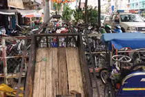 Chính quyền không làm gương, sao phạt được dân?