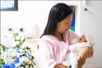Bức thư của bà mẹ 40 tuổi “tìm con” nhờ ống nghiệm