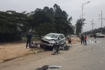 Lái xe “điên” đâm hai vợ chồng chết thảm đến công an trình diện