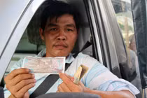 Tài xế phản ứng quyết liệt, BOT T2 Cần Thơ liên tục xả trạm
