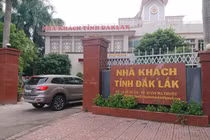 Tường trình của hotgirl gội đầu thành Trưởng phòng ở Tỉnh uỷ Đắk Lắk