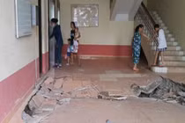 Dân hoảng loạn vì sàn chung cư N5 Đồng Tàu sụt lún giữa đêm