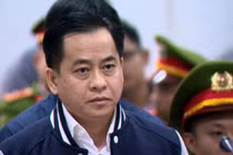 Phiên tòa xử 2 cựu Thứ trưởng Công an: Vũ “nhôm” cảm thấy “nhục nhã”