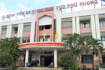 Cắt hợp đồng con trai giám đốc bệnh viện được “ưu ái” tuyển dụng