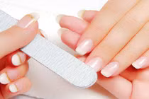 Dùng hỗn hợp này, móng tay sẽ hết giòn gãy trong hai tuần