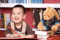 Hành trang mẹ phải chuẩn bị cho bé đi học ngày đầu 