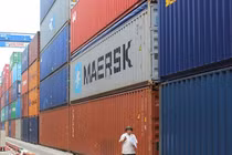PTT yêu cầu điều tra vụ 213 container "biến mất" ở Cát Lái