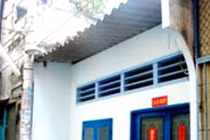 Rùng mình những ngôi nhà hoang “nửa đêm nghe tiếng khóc...“