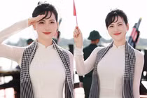 Phương Anh Đào đẹp không tỳ vết khi diện áo dài chào 30/4