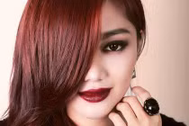 Bí quyết thành công của nữ CEO 23 tuổi xinh đẹp 