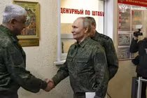 Tổng thống Putin ra lệnh sớm đánh bại quân Ukraine giải phóng Kursk