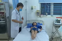 Vụ ngộ độc thực phẩm ở Đà Nẵng: Đoàn du khách Quảng Ninh đã ăn gì?