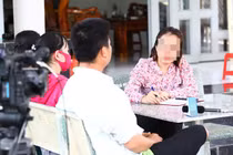 Thầy giáo dạy sinh học dâm ô học sinh nam khai gì?