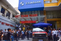 Khởi tố thêm 3 nhân viên Eximbank vụ khách mất 245 tỷ