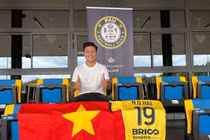Quang Hải vượt qua kiểm tra thể lực tại Pau FC