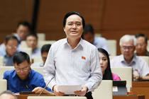 Bé 3 tuổi bị bỏ quên trên xe trường Đồ Rê Mí: Hỏi Bộ trưởng Nhạ sao giáo dục liên hoàn scandal?