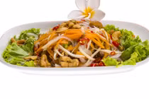 Salad xoài Thái dễ làm, dễ nghiện