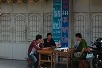Hải Phòng: Chủ tiệm cầm đồ chết gục trong nhà tắm