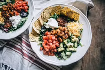 8 món salad ngon đẹp cho ngày hè dịu mát