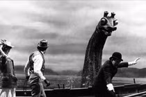 Tìm thấy “quái vật hồ Loch Ness” dưới đáy hồ ở Scotland