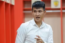 'Soi" khối tài sản đồ sộ của Công Vinh vướng lùm xùm quảng cáo
